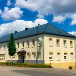 Apartament In Pellingen Near Trewir