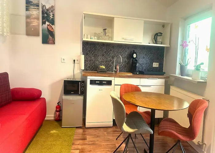 In Pellingen Near 公寓 *